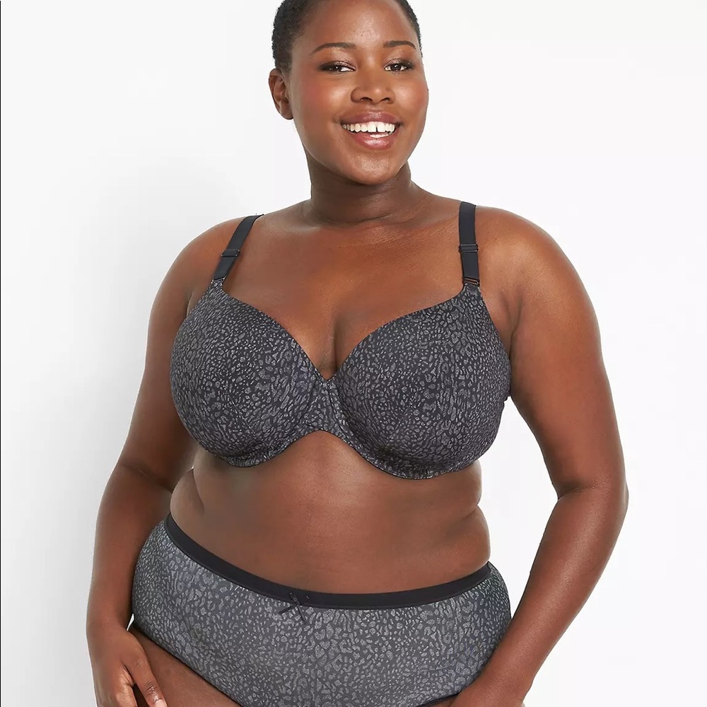two brand new Lane Bryant bras
